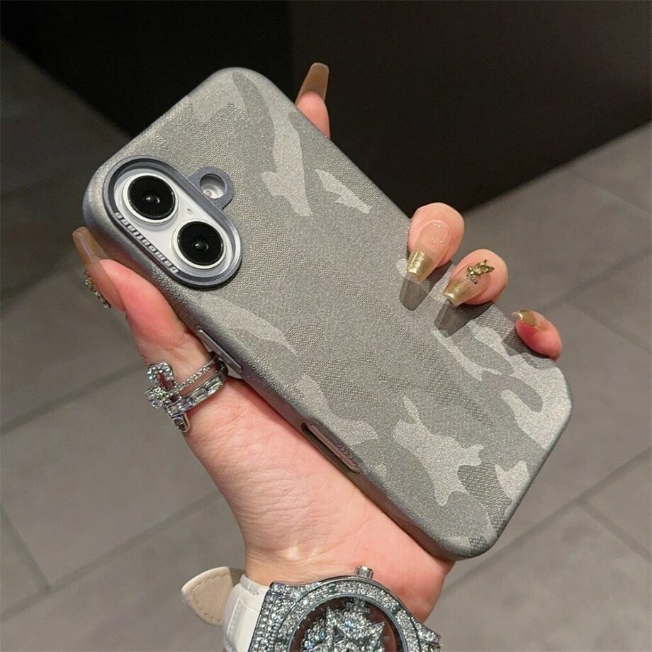 Camouflage MagSafe Full Coverage iPhone 16 Case